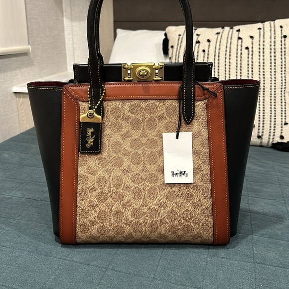 NWT COACH 1941 Troupe Tote In Signature Canvas - Black/Rust - Picture 8 of 17